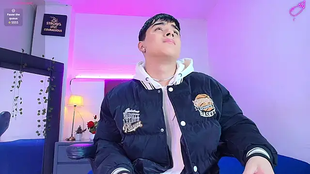 Lucass love online show from 11.10.25