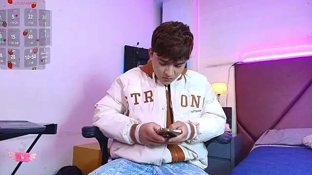 Lucass love online show from 02.03.26