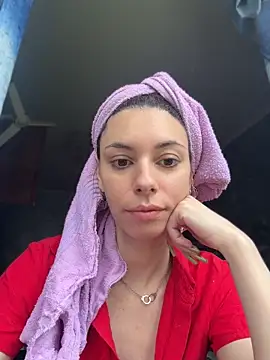 Amelie Crosby online show from 05.29.26