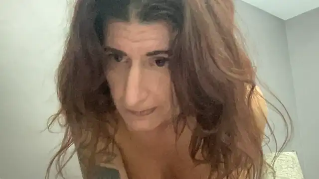 Cherry Lush online show from 11.26.25