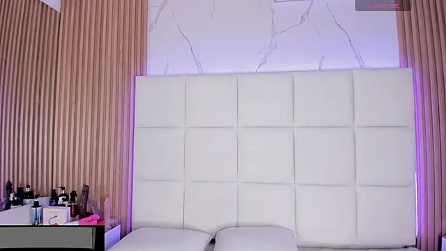 Meloddy Parkerr  online show from 02.07.26