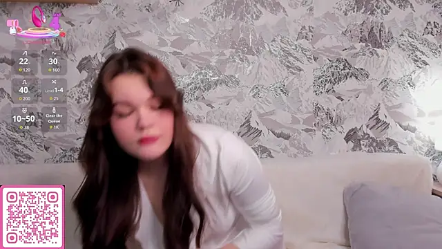 ShyEmma  online show from 10.30.25