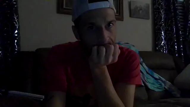 Snapshot of dik4cache chatting on 09.17.25 dik4cache online show from 09.17.25