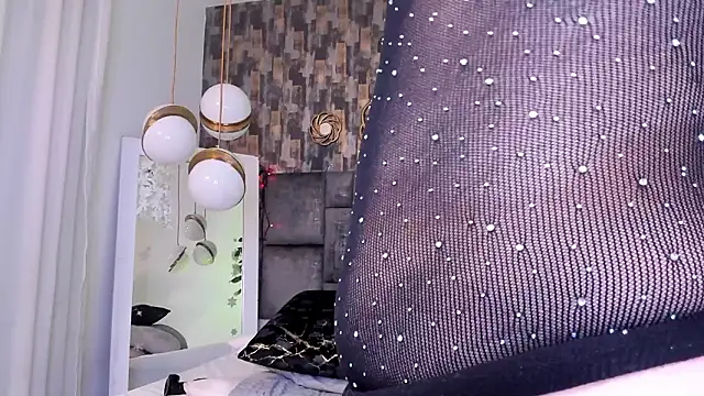 Snapshot of PatyLawrence chatting on 02.03.26 PatyLawrence online show from 02.03.26