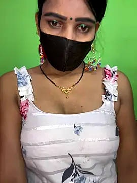 Snapshot of SEXY-SIMI-BHABI chatting on 09.21.25 SEXY-SIMI-BHABI online show from 09.21.25