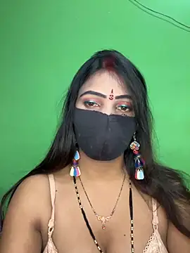 Snapshot of SEXY-SIMI-BHABI chatting on 10.13.25 SEXY-SIMI-BHABI online show from 10.13.25
