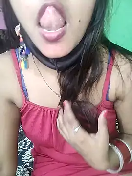 Snapshot of SEXY-SIMI-BHABI chatting on 10.22.25 SEXY-SIMI-BHABI online show from 10.22.25