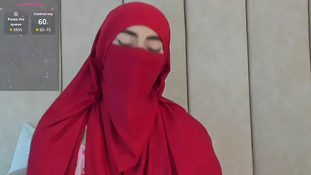  Zahiira  online show from 11.27.25