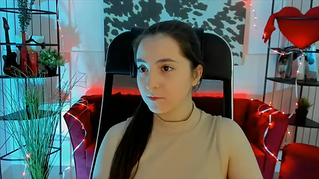 Snapshot of VirtuallVoyant chatting on 09.15.25 VirtuallVoyant online show from 09.15.25