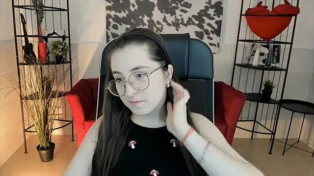 VirtuallVoyant online show from 11.12.25