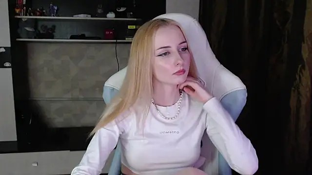 Cutti Crystal online show from 03.23.26