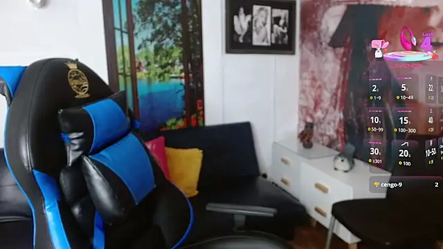 gigi gilt  online show from 11.09.25