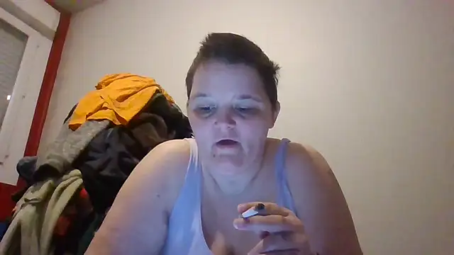 Snapshot of moulette7 chatting on 04.02.26 moulette7 online show from 04.02.26