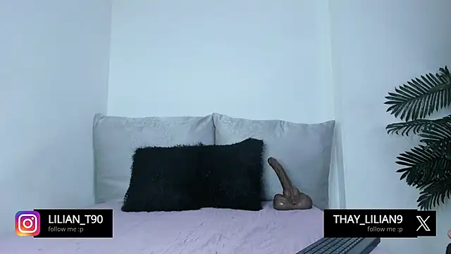 Lilygomezz online show from 10.03.25