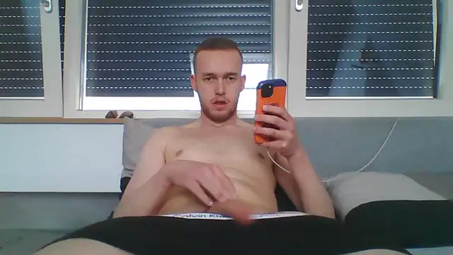 Snapshot of ddv1503 chatting on 04.19.26 ddv1503 online show from 04.19.26