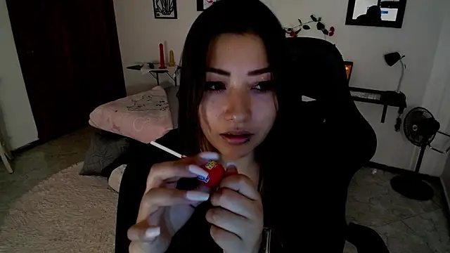 Mia 1120 online show from 10.02.25