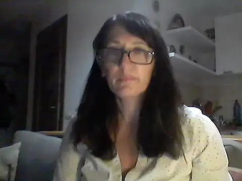Snapshot of Elena48324 chatting on 10.07.25 Elena48324 online show from 10.07.25
