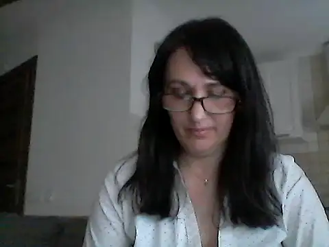 Snapshot of Elena48324 chatting on 05.06.26 Elena48324 online show from 05.06.26