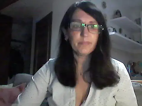 Snapshot of Elena48324 chatting on 05.11.26 Elena48324 online show from 05.11.26