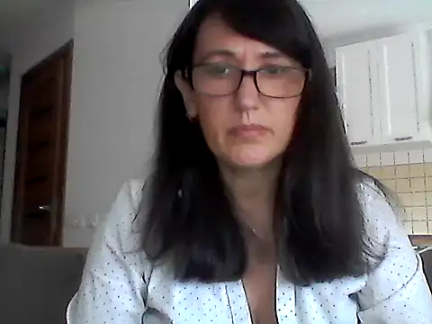 Snapshot of Elena48324 chatting on 06.20.26 Elena48324 online show from 06.20.26
