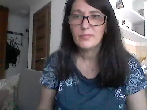Snapshot of Elena48324 chatting on 06.21.26 Elena48324 online show from 06.21.26