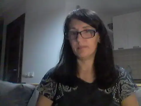 Snapshot of Elena48324 chatting on 06.25.26 Elena48324 online show from 06.25.26