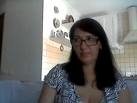 Snapshot of Elena48324 chatting on 06.29.26 Elena48324 online show from 06.29.26