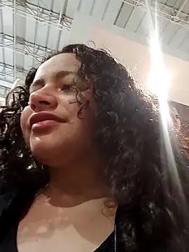 Snapshot of Yaya_watson chatting on 10.15.25 Yaya watson online show from 10.15.25