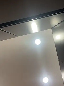 Skylar Smith  online show from 02.04.26