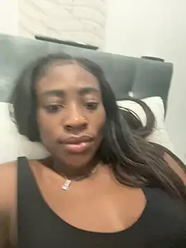 Skylar Smith  online show from 04.10.26