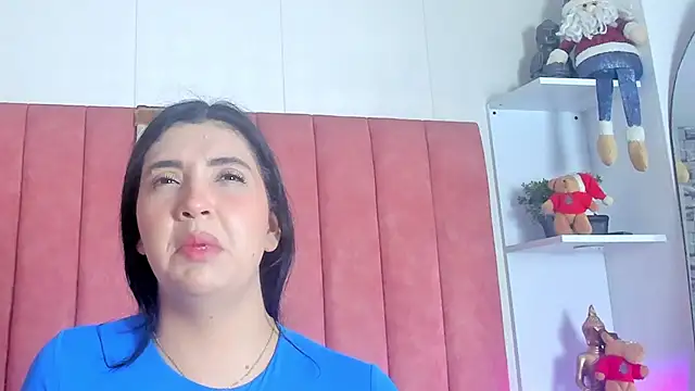 ashley Olsen online show from 12.04.25