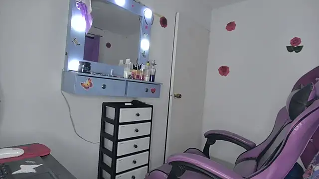 soffy rosses online show from 04.18.26