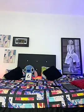 Snapshot of Luke_Stone chatting on 09.28.25 Luke Stone online show from 09.28.25