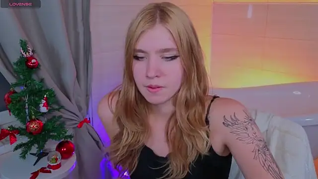 Iris Rain online show from 12.15.25