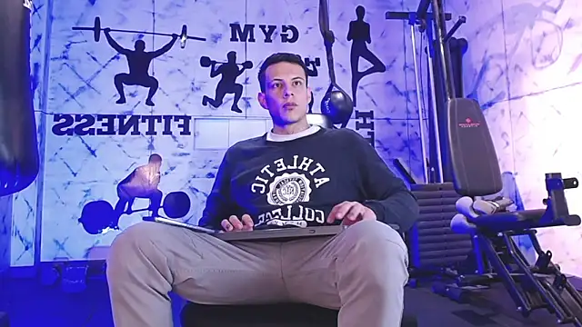 Snapshot of Dustin_Sonne chatting on 09.20.25 Dustin Sonne online show from 09.20.25