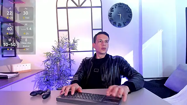 Snapshot of Dustin_Sonne chatting on 09.24.25 Dustin Sonne online show from 09.24.25