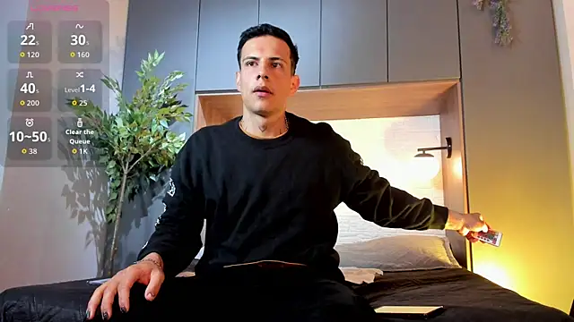 Snapshot of Dustin_Sonne chatting on 10.10.25 Dustin Sonne online show from 10.10.25