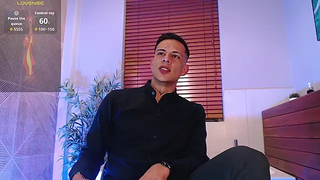 Snapshot of Dustin_Sonne chatting on 11.26.25 Dustin Sonne online show from 11.26.25