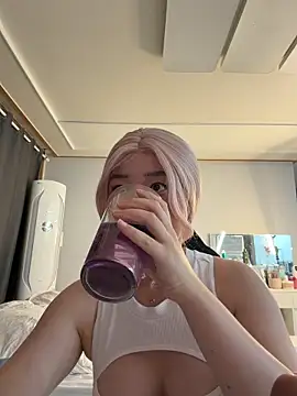 winter11 online show from 10.26.25