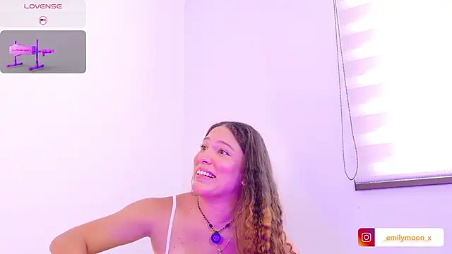 Snapshot of onlyemily_ chatting on 03.01.26 onlyemily online show from 03.01.26