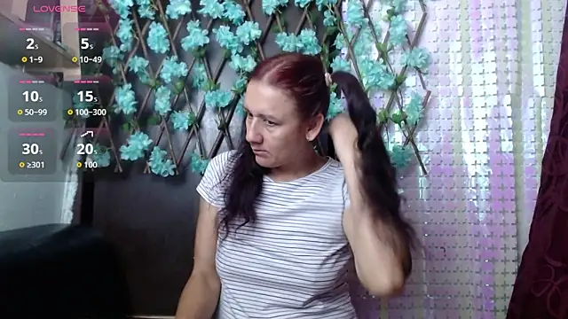 darling hott online show from 09.20.25