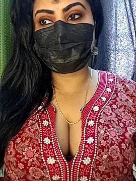 honey-flower online show from 02.13.26