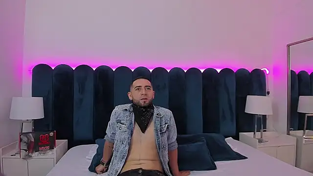 Lushian  online show from 09.08.25