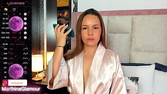 Marthina online show from 09.28.25