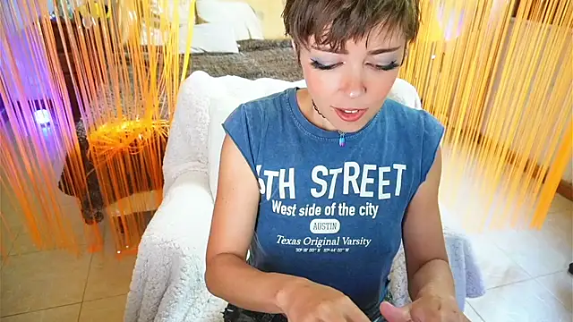 FantasticSonya online show from 11.17.25