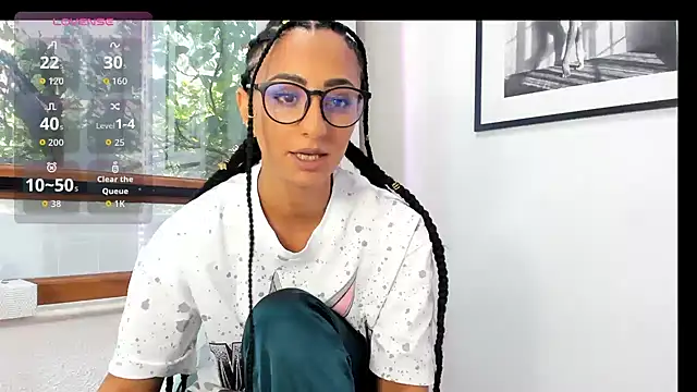 Snapshot of sugarburn chatting on 07.14.26 sugarburn online show from 07.14.26
