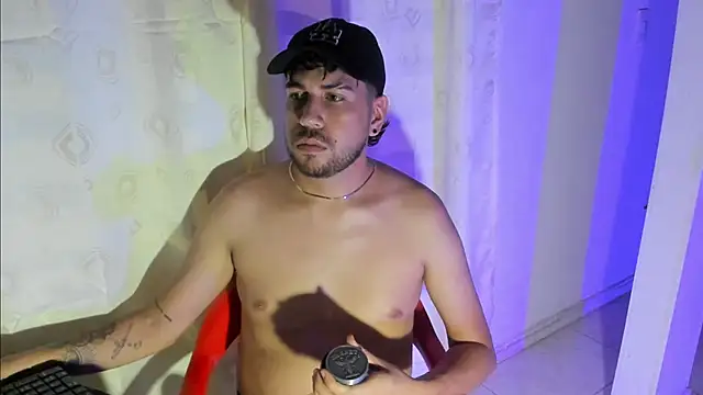 alehot223 online show from 12.16.25