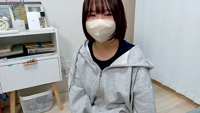 Snapshot of chii_chan_o0 chatting on 12.05.25 chii chan o0 online show from 12.05.25