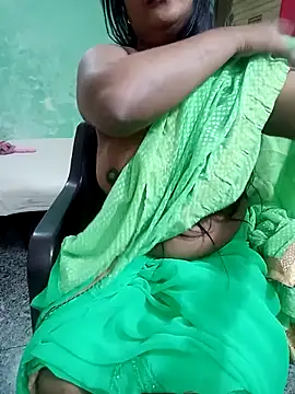 Snapshot of Anisha-Devi chatting on 04.10.26 Anisha-Devi online show from 04.10.26