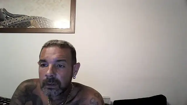 Snapshot of soumisdeblake83 chatting on 06.23.26 soumisdeblake83 online show from 06.23.26